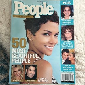 People 50most beautiful 2003 Halle Berry mag